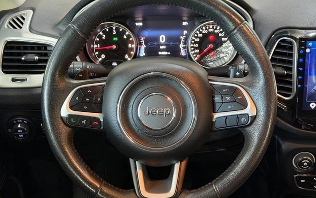 imagem-https://www.socarrao.com.br/sc-vehicle-images-prod/868094/1771597338115-7823280_8_B_6f52167b9c.jpeg