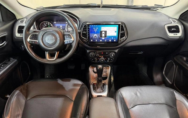 imagem-https://www.socarrao.com.br/sc-vehicle-images-prod/868094/1771597338117-7823280_13_B_a44191078e.jpeg
