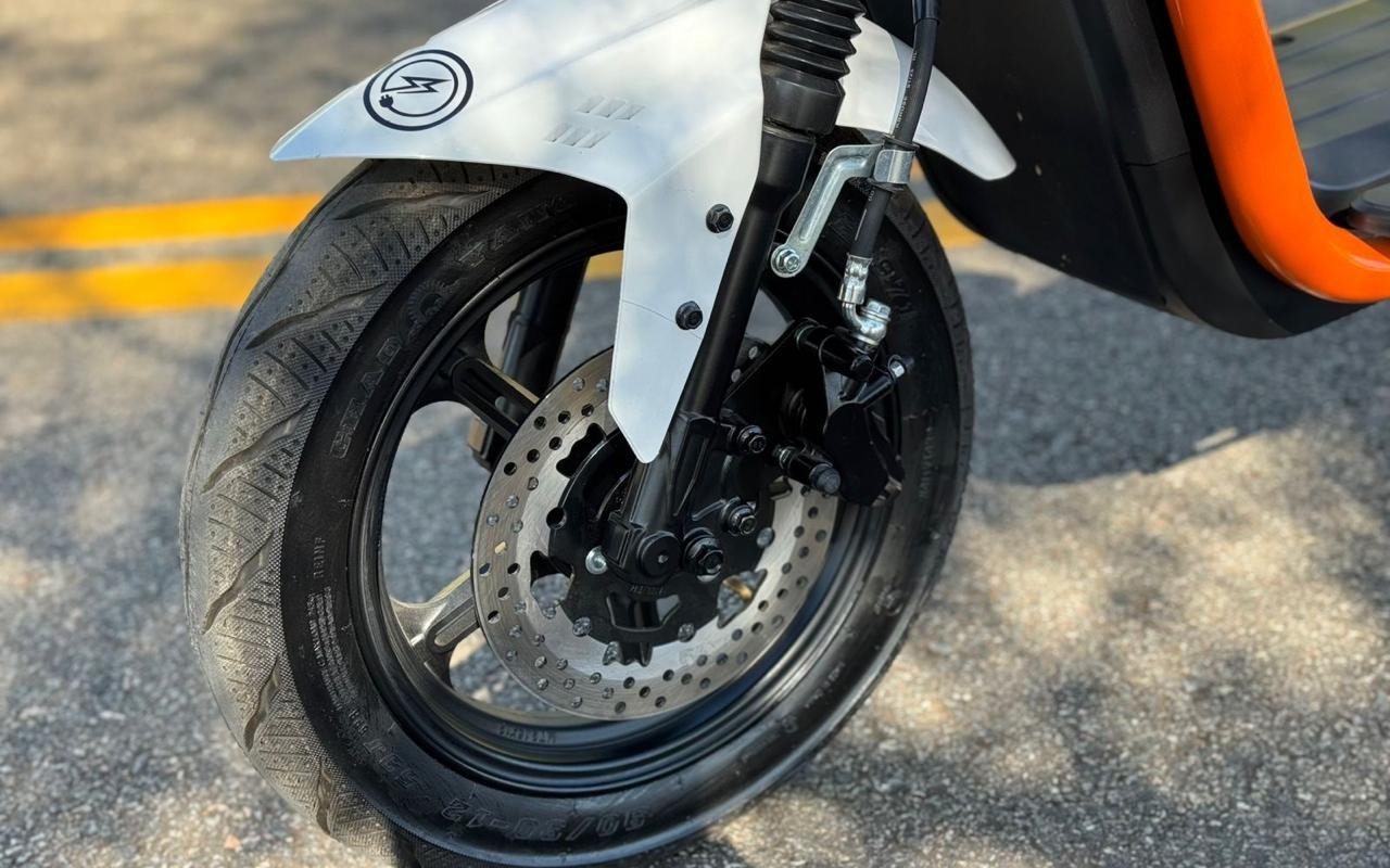 imagem-https://www.socarrao.com.br/sc-vehicle-images-prod/868128/1771597981223-V2hhdHNBcHAgSW1hZ2UgMjAyNi0wMi0yMCBhdCAxMS4zMS4xNyAoNSkuanBlZw.jpeg