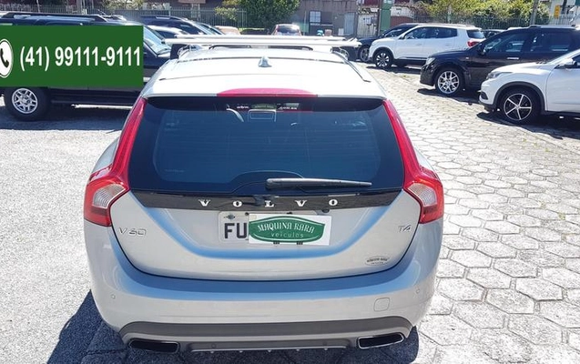 imagem-https://www.socarrao.com.br/sc-vehicle-images-prod/868459/1788277546303-6776895_3_B_e755f7628e.jpeg