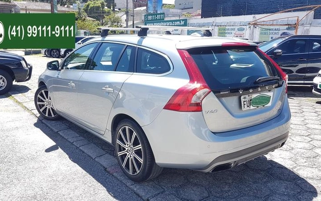 imagem-https://www.socarrao.com.br/sc-vehicle-images-prod/868459/1788277546321-6776895_5_B_542a3dbb30.jpeg