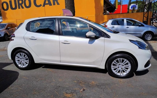 imagem-https://www.socarrao.com.br/sc-vehicle-images-prod/868571/1789584850054-7782500_4_B_affb5b2cc4.jpeg