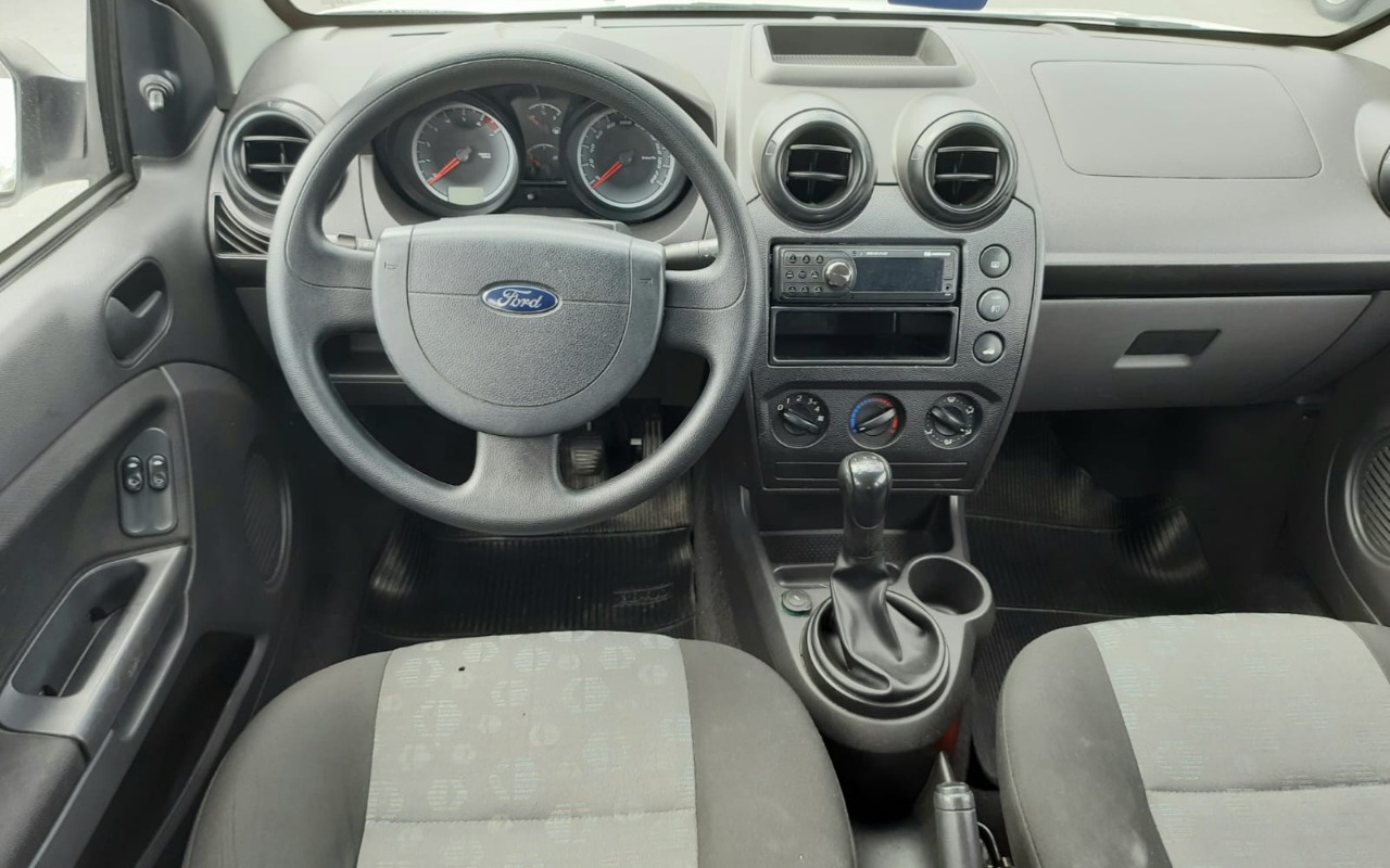 imagem-https://www.socarrao.com.br/sc-vehicle-images-prod/868625/1776273779003-MDguanBlZw.jpeg