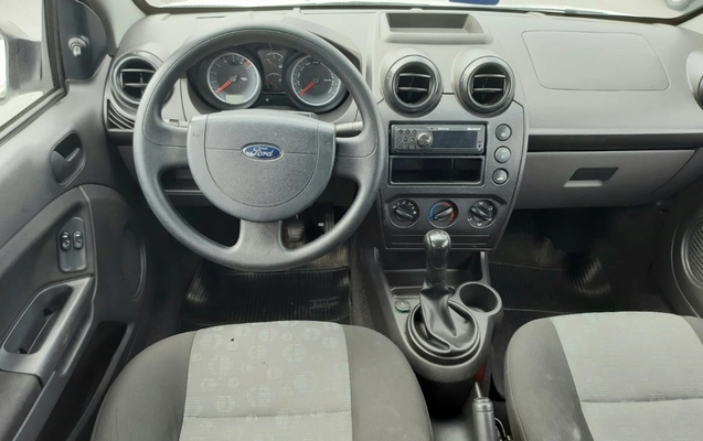 imagem-https://www.socarrao.com.br/sc-vehicle-images-prod/868625/1776273779003-MDguanBlZw.jpeg