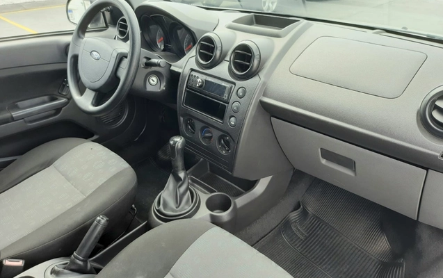 imagem-https://www.socarrao.com.br/sc-vehicle-images-prod/868625/1776273779104-MDkuanBlZw.jpeg