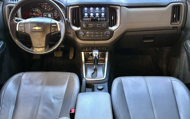 imagem-https://www.socarrao.com.br/sc-vehicle-images-prod/868679/1771606619495-18_041944.jpg