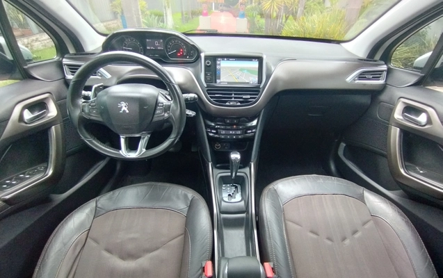 imagem-https://www.socarrao.com.br/sc-vehicle-images-prod/868683/1785416239519-tgrFi9SJoBNdAzWegVE7Yl2fDDAhswPo.jpg