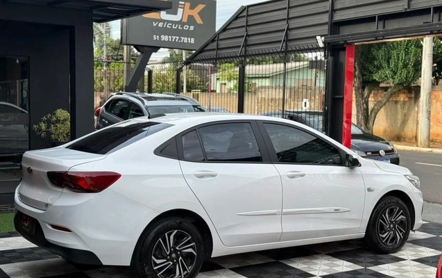 imagem-https://www.socarrao.com.br/sc-vehicle-images-prod/869118/1784295968706-7825189_9_B_e8372bd9d8.jpeg