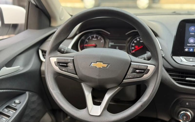 imagem-https://www.socarrao.com.br/sc-vehicle-images-prod/869118/1784295968711-7825189_7_B_58ecca10f5.jpeg
