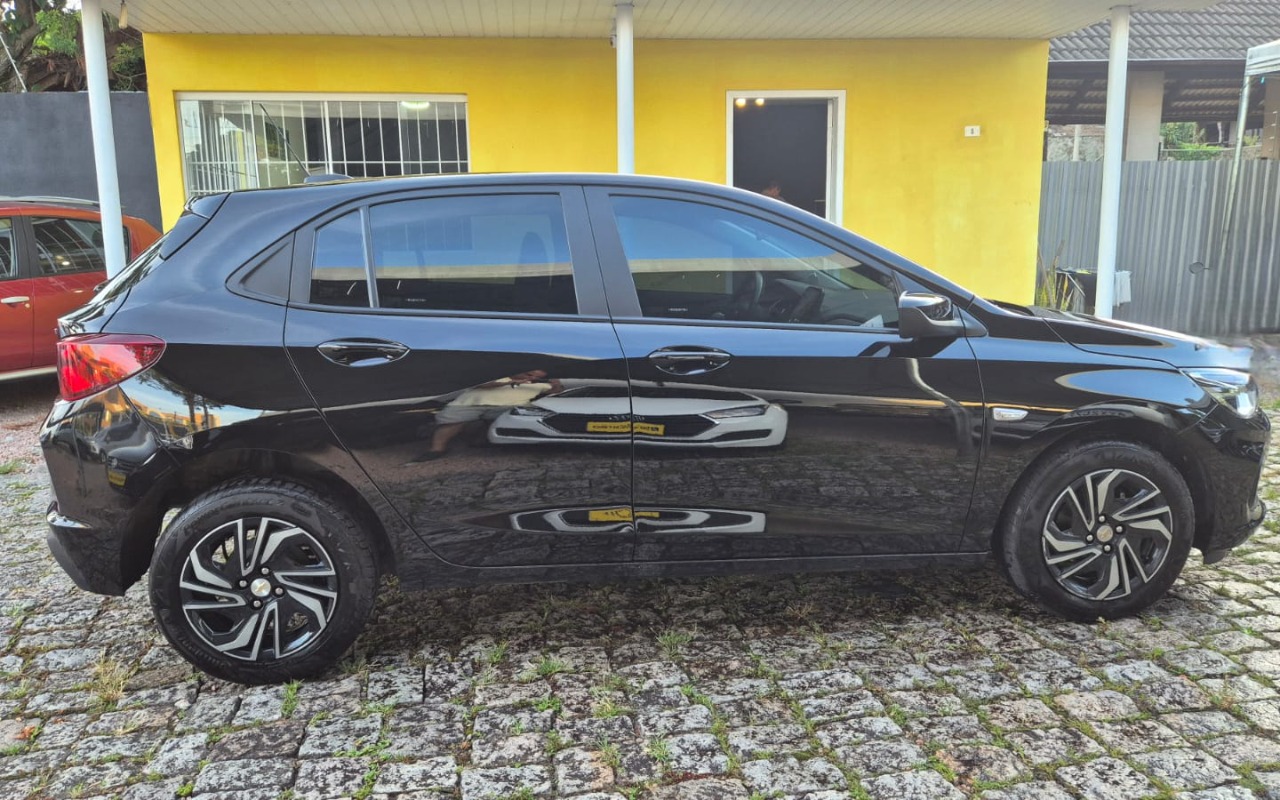 imagem-https://www.socarrao.com.br/sc-vehicle-images-prod/869190/1771615196462-V2hhdHNBcHAgSW1hZ2UgMjAyNi0wMi0xOSBhdCAxOC4zNC41OS5qcGVn.jpeg