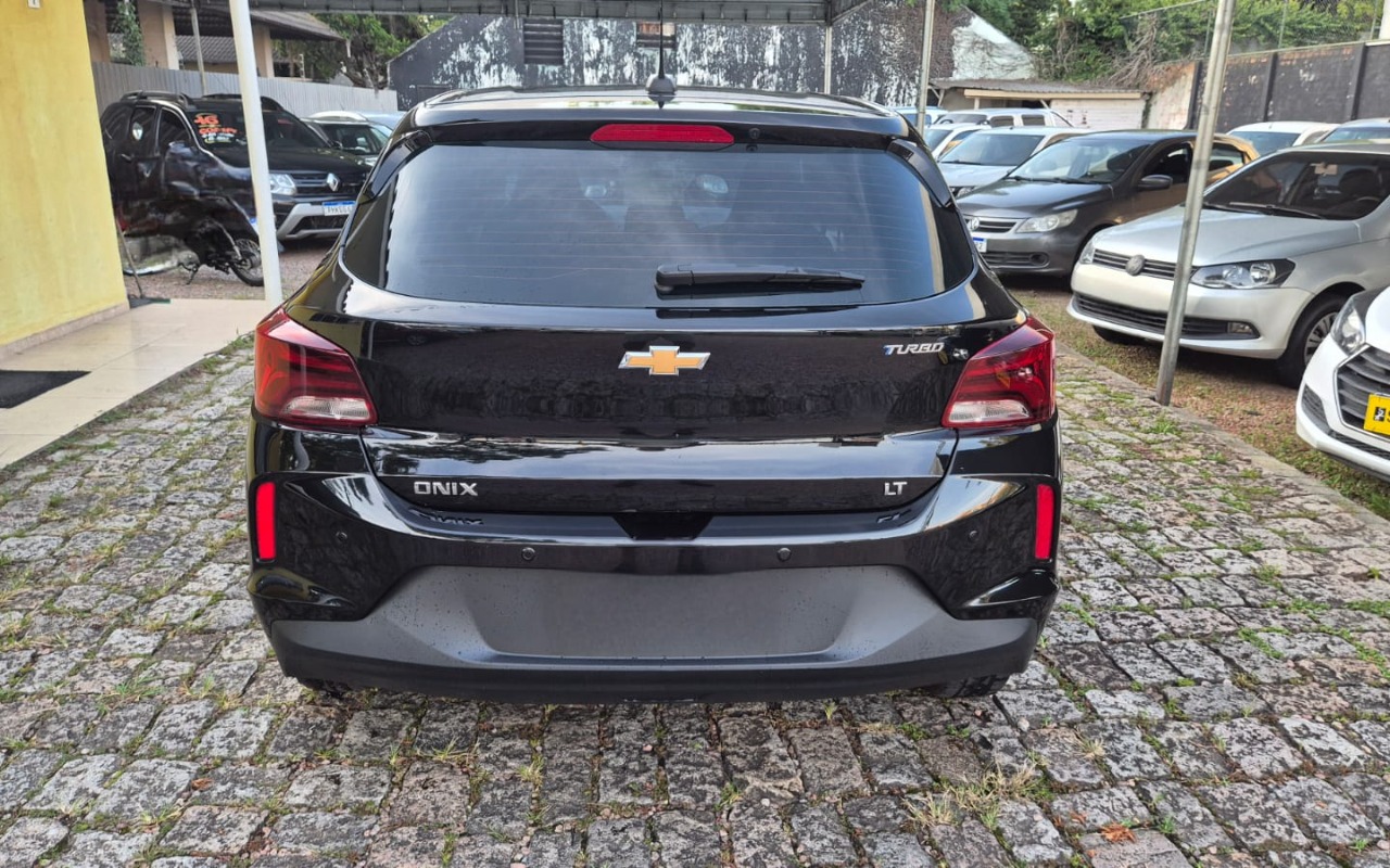 imagem-https://www.socarrao.com.br/sc-vehicle-images-prod/869190/1771615197305-V2hhdHNBcHAgSW1hZ2UgMjAyNi0wMi0xOSBhdCAxOC4zNC41Ni5qcGVn.jpeg