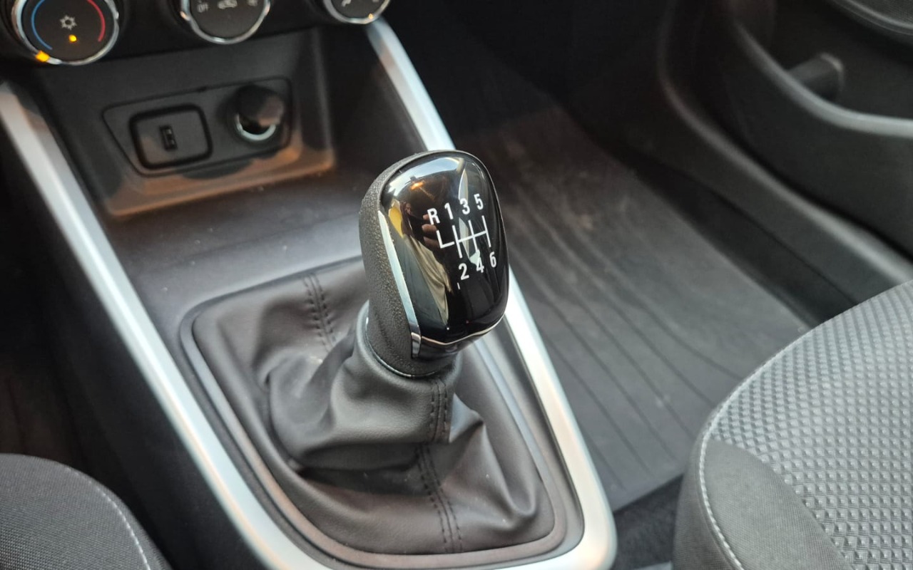 imagem-https://www.socarrao.com.br/sc-vehicle-images-prod/869190/1771615197847-V2hhdHNBcHAgSW1hZ2UgMjAyNi0wMi0xOSBhdCAxOC4zNS4zNi5qcGVn.jpeg