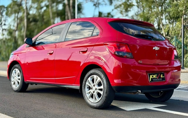 imagem-https://www.socarrao.com.br/sc-vehicle-images-prod/869270/1780320368782-5eb8e97a9a7b417fb43f3935afc04ad5_1778765038315.jpeg