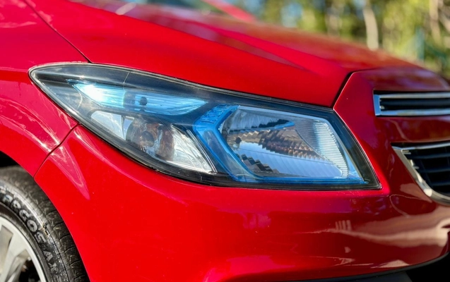 imagem-https://www.socarrao.com.br/sc-vehicle-images-prod/869270/1780320368795-ca337d4a63044e00be4f3696c63d8c05_1778765058024.jpeg