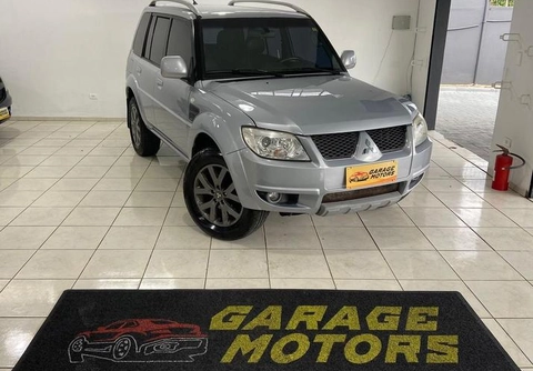Mitsubishi Pajero TR4 2013 Prata — foto 1 de 3