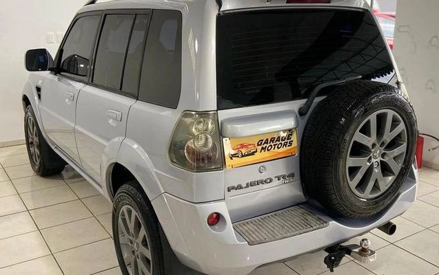 imagem-https://www.socarrao.com.br/sc-vehicle-images-prod/869518/1775506836182-7825698_7_B_8d71f96c56.jpeg