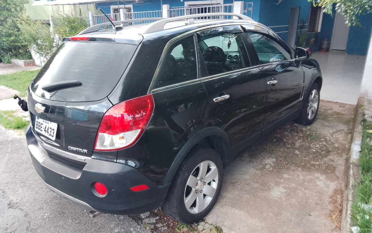 imagem-https://www.socarrao.com.br/sc-vehicle-images-prod/870262/1771676066773-SU1HXzIwMjYwMjA5XzE2NDAzOC5qcGc.jpg
