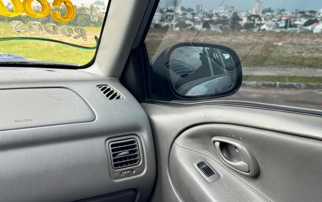 imagem-https://www.socarrao.com.br/sc-vehicle-images-prod/870320/1788185190596-7668101_9_B_d0863c75e6.jpeg