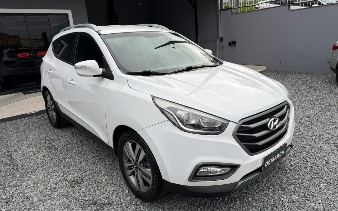 imagem-https://www.socarrao.com.br/sc-vehicle-images-prod/870421/1771679635822-V2hhdHNBcHAgSW1hZ2UgMjAyNi0wMi0yMCBhdCAxNC40MS4zMi5qcGVn.jpeg