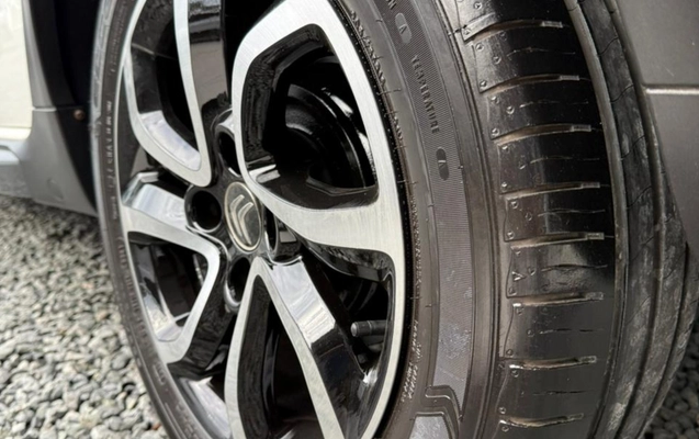 imagem-https://www.socarrao.com.br/sc-vehicle-images-prod/870432/1771680225953-V2hhdHNBcHAgSW1hZ2UgMjAyNi0wMi0yMCBhdCAxOC4xMi40My5qcGVn.jpeg