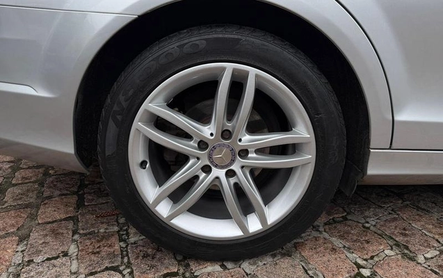 imagem-https://www.socarrao.com.br/sc-vehicle-images-prod/870616/1785268914109-7647078_0_B_633702185b.jpeg