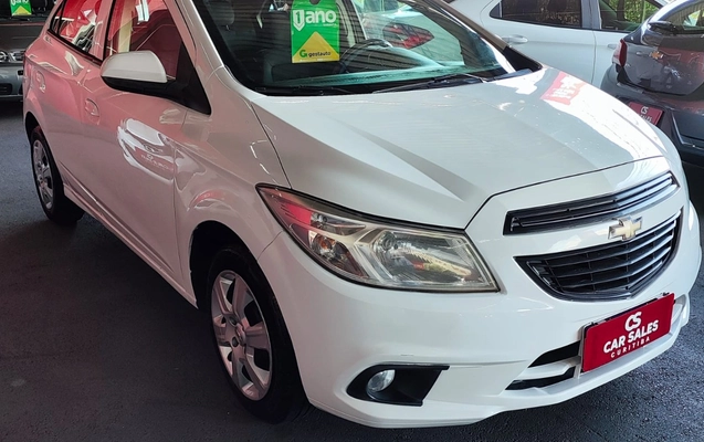 imagem-https://www.socarrao.com.br/sc-vehicle-images-prod/871335/1771714965491-V2hhdHNBcHAgSW1hZ2UgMjAyNi0wMi0yMSBhdCAxOS41OS40Mi5qcGVn.jpeg
