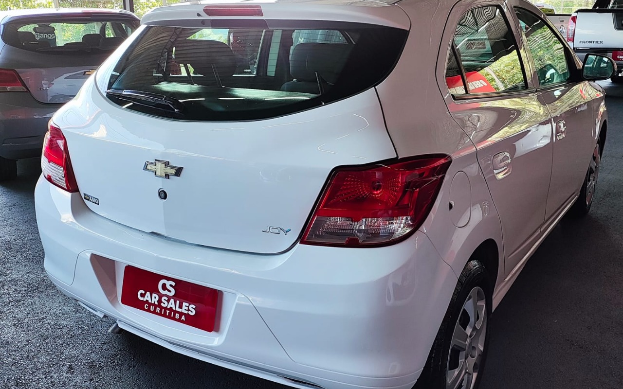 imagem-https://www.socarrao.com.br/sc-vehicle-images-prod/871335/1771714965990-V2hhdHNBcHAgSW1hZ2UgMjAyNi0wMi0yMSBhdCAxOS41OS40MiAoMSkuanBlZw.jpeg