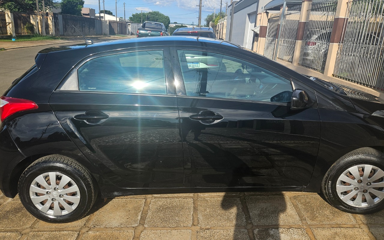 imagem-https://www.socarrao.com.br/sc-vehicle-images-prod/871681/1771783315647-MjAyNjAyMTZfMTcwNzEzLmpwZw.jpg