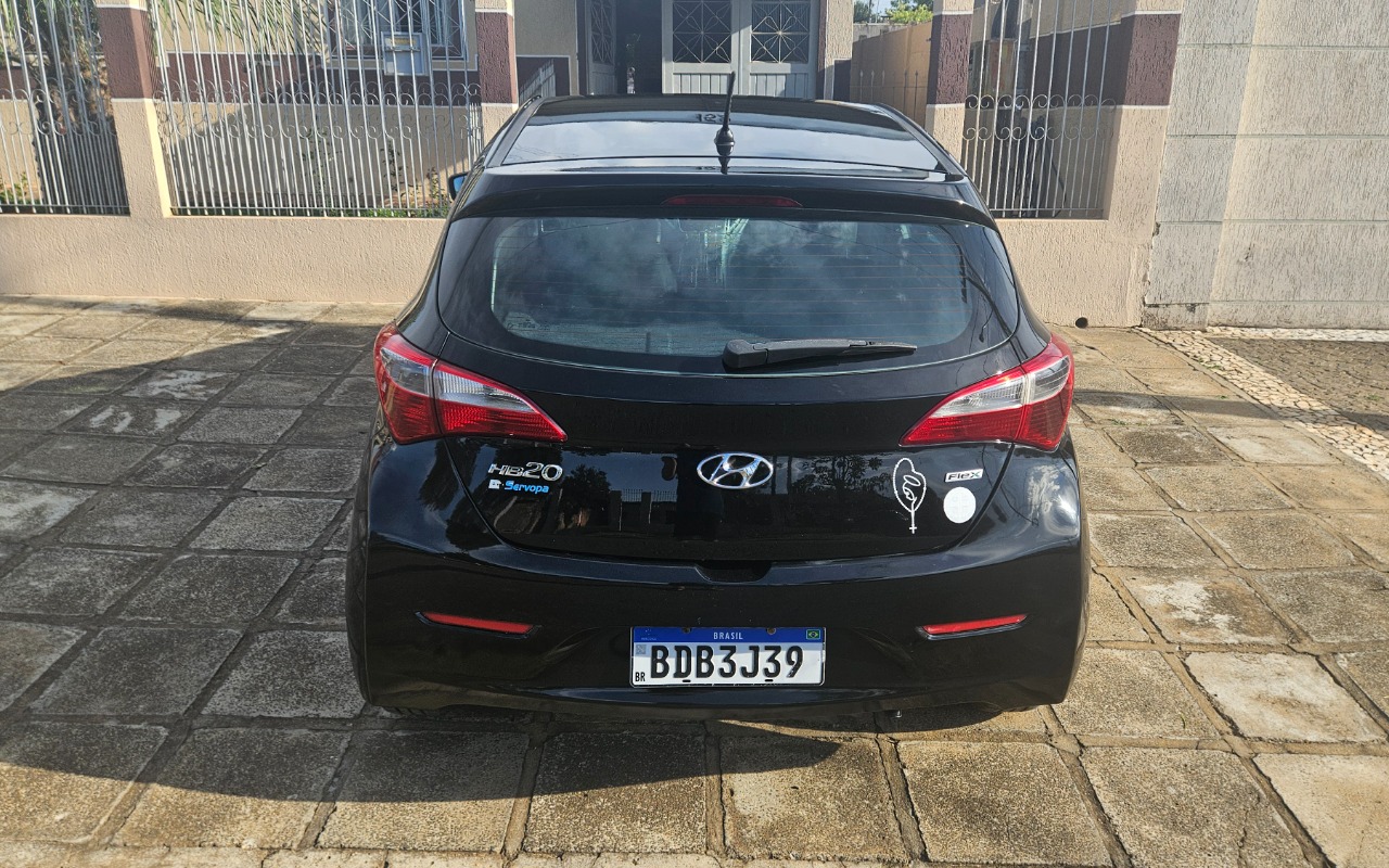 imagem-https://www.socarrao.com.br/sc-vehicle-images-prod/871681/1771783316927-MjAyNjAyMTZfMTcwNzA1LmpwZw.jpg
