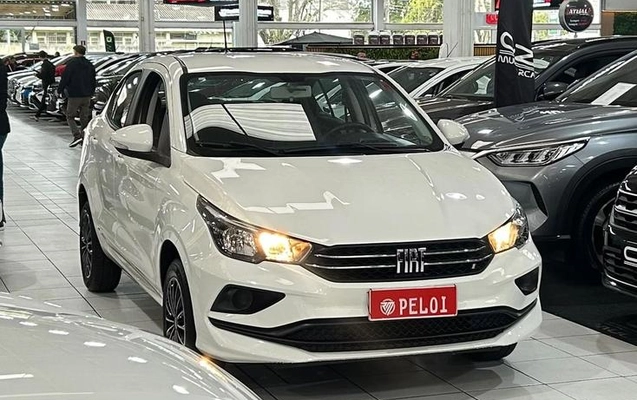 imagem-https://www.socarrao.com.br/sc-vehicle-images-prod/871695/1790519815857-7785279_13_B_95861a3d71.jpeg