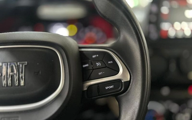 imagem-https://www.socarrao.com.br/sc-vehicle-images-prod/871695/1790519815872-7785279_6_B_284a662707.jpeg