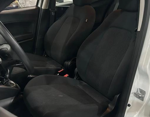 imagem-https://www.socarrao.com.br/sc-vehicle-images-prod/871695/1790519815887-7785279_8_B_81958304d6.jpeg