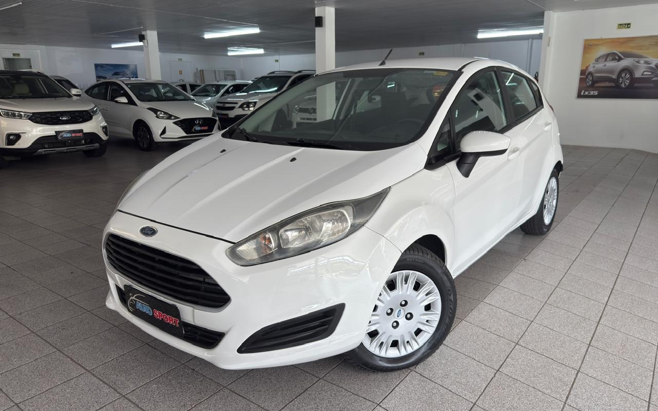 Ford Fiesta 1.6 16V Flex Mec. 5p na cor Branco no Novo Hamburgo / RS - 872635