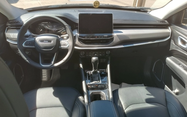 imagem-https://www.socarrao.com.br/sc-vehicle-images-prod/874300/1771874737924-SU1HXzIwMjYwMjIzXzEwMDg0Ni5qcGc.jpg