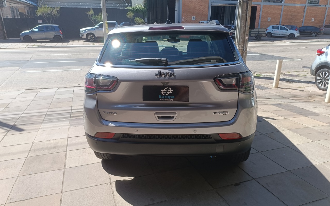 imagem-https://www.socarrao.com.br/sc-vehicle-images-prod/874300/1771874738281-SU1HXzIwMjYwMjIzXzEwMDgwMC5qcGc.jpg