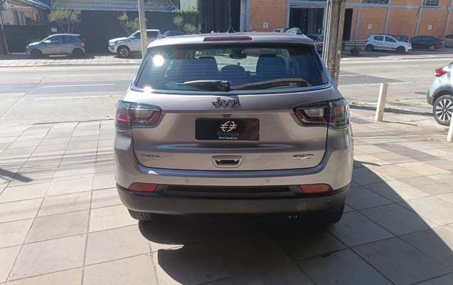 imagem-https://www.socarrao.com.br/sc-vehicle-images-prod/874300/1771874738281-SU1HXzIwMjYwMjIzXzEwMDgwMC5qcGc.jpg