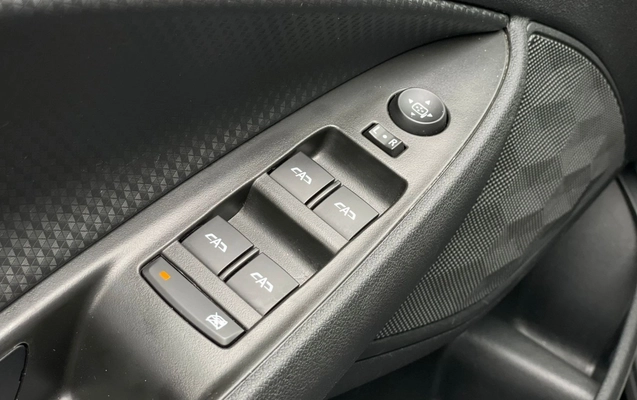 imagem-https://www.socarrao.com.br/sc-vehicle-images-prod/874384/1771875917060-V2hhdHNBcHAgSW1hZ2UgMjAyNi0wMi0yMyBhdCAxNi4yNS4xOCAoNikuanBlZw.jpeg