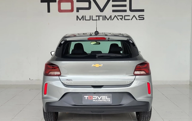 imagem-https://www.socarrao.com.br/sc-vehicle-images-prod/874574/1771877776710-003_bf12b95a2815bdfda23e5c5ed08fd495.jpeg