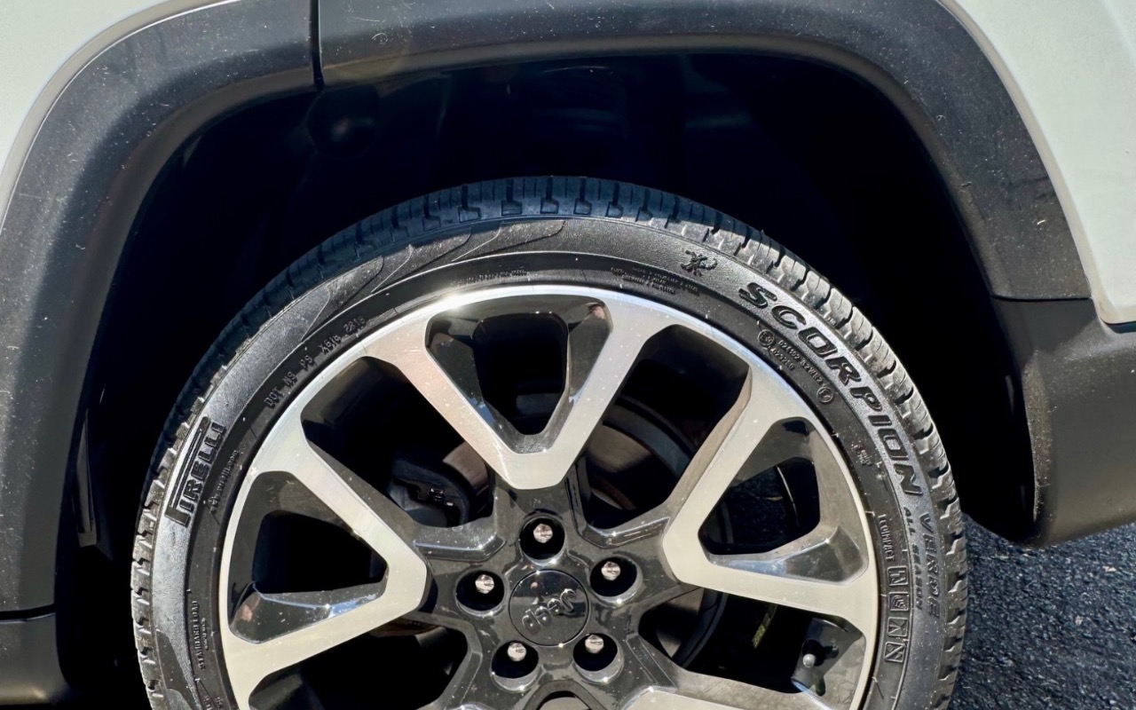 imagem-https://www.socarrao.com.br/sc-vehicle-images-prod/875086/1774978176110-SU1HXzgxOTRfY29udmVydGVkLmpwZw.jpg