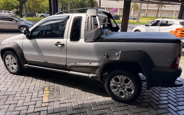 imagem-https://www.socarrao.com.br/sc-vehicle-images-prod/875782/1789591460543-7823224_4_B_95eec34d0d.jpeg