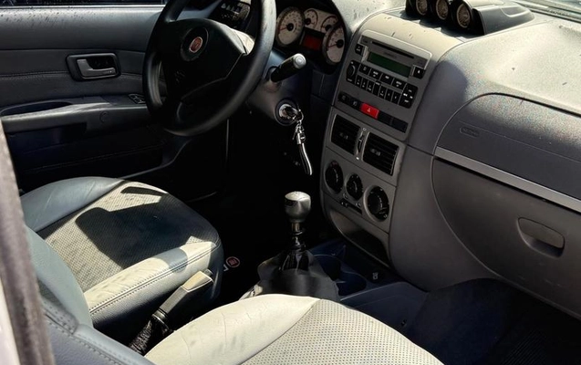 imagem-https://www.socarrao.com.br/sc-vehicle-images-prod/875782/1789591460546-7823224_5_B_4600ac2699.jpeg