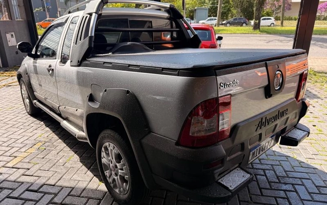 imagem-https://www.socarrao.com.br/sc-vehicle-images-prod/875782/1789591460557-7823224_10_B_2d33e55d23.jpeg
