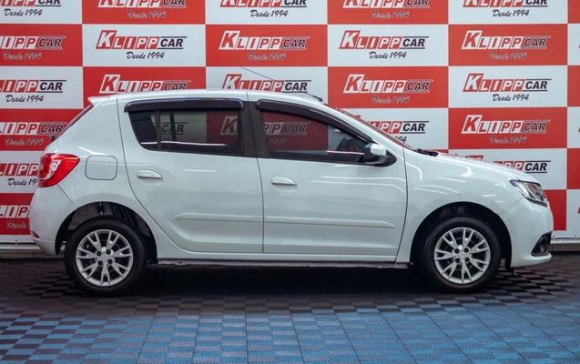 imagem-https://www.socarrao.com.br/sc-vehicle-images-prod/876134/1771937389186-dDt2qlQyZIdZ1s20uJrbSD45QBsnulbg.jpg