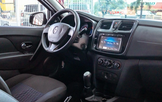 imagem-https://www.socarrao.com.br/sc-vehicle-images-prod/876134/1771937389189-O7mUlGkC9A8GCJWkIdDx1S6psiG6EVnB.jpg