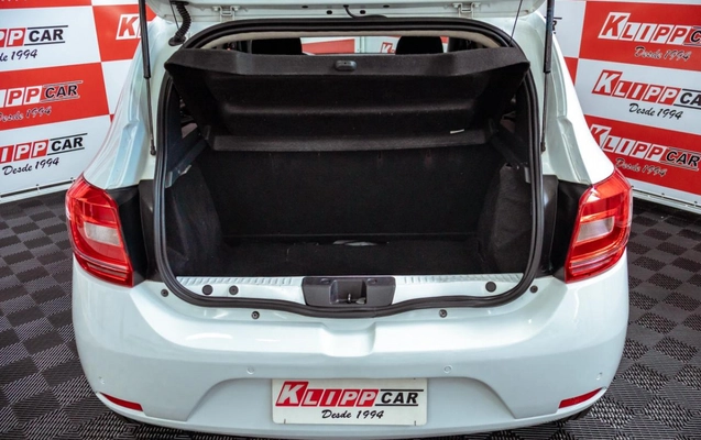 imagem-https://www.socarrao.com.br/sc-vehicle-images-prod/876134/1771937389195-3bC3ON9FEuMNrqKpTvic5aB7IwtTr9mH.jpg