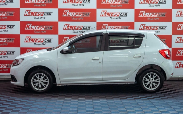 imagem-https://www.socarrao.com.br/sc-vehicle-images-prod/876134/1771937389198-PfpClSIDVM3hTZBJ5hfuDOC4pqhtMiv7.jpg
