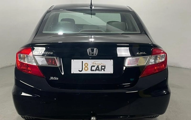 imagem-https://www.socarrao.com.br/sc-vehicle-images-prod/876458/1788182675646-7712916_18_B_5df0239ddf.jpeg