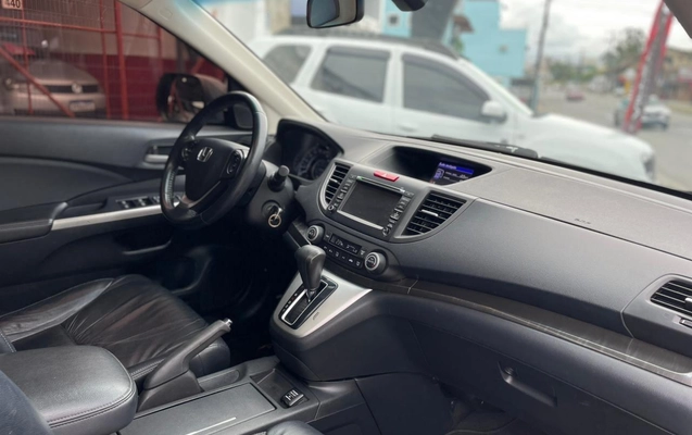 imagem-https://www.socarrao.com.br/sc-vehicle-images-prod/876510/1782419112390-8a930a31e8d24ae49f9ce7fb50e794a5_1771938813069.jpeg