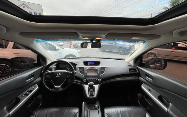 imagem-https://www.socarrao.com.br/sc-vehicle-images-prod/876510/1782419112393-6b3336be44474b6bbed1edc18524fa52_1771938814224.jpeg