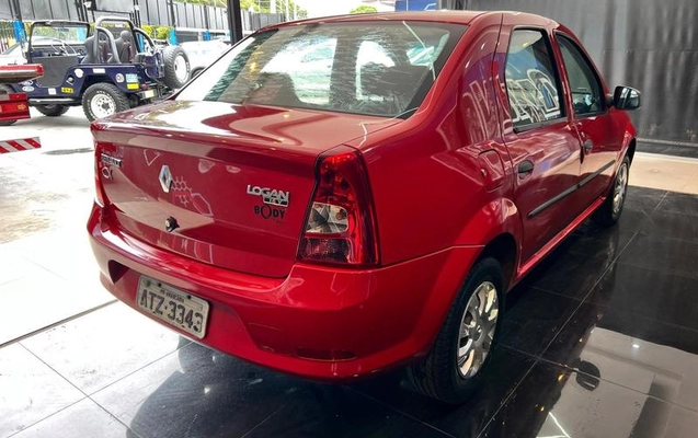 imagem-https://www.socarrao.com.br/sc-vehicle-images-prod/876790/1789592039982-7780661_4_B_cbe230182c.jpeg